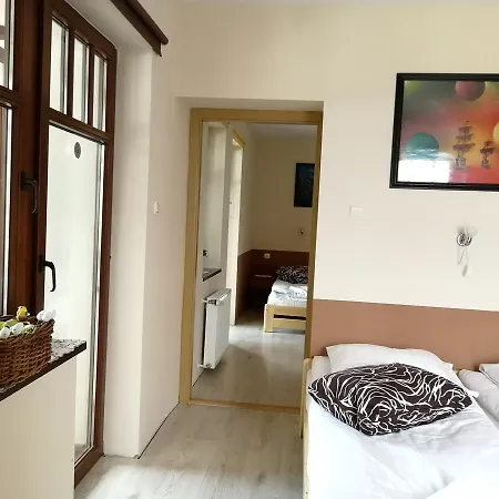 Na Skrocie Bed & Breakfast