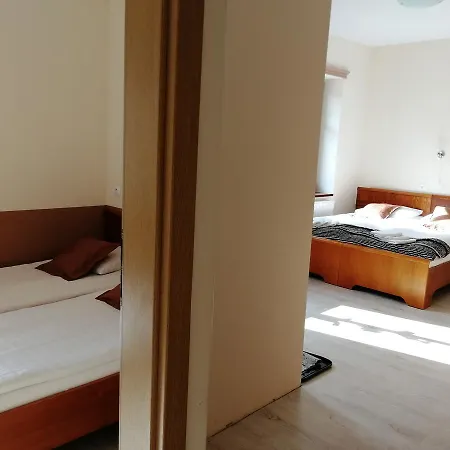 Na Skrocie Bed & Breakfast 3*