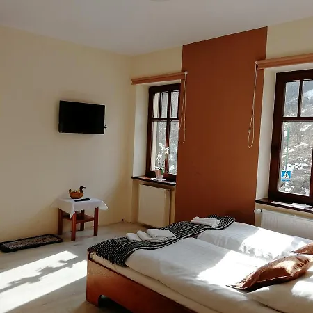 Na Skrocie Bed & Breakfast