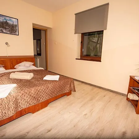 Na Skrocie Карпач