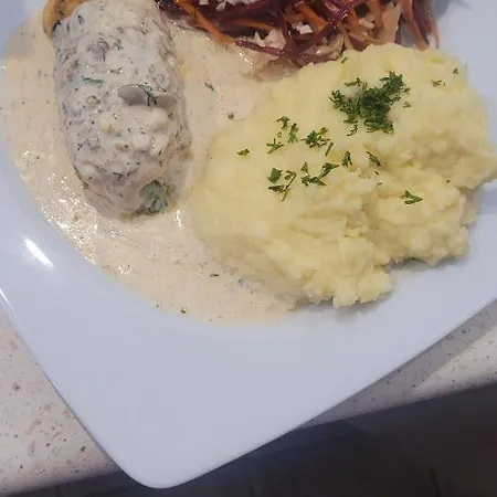 Couette-café Na Skrocie