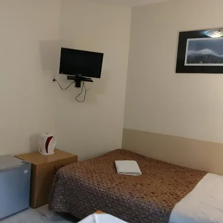 Na Skrocie 3*