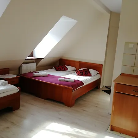 Na Skrocie 3*