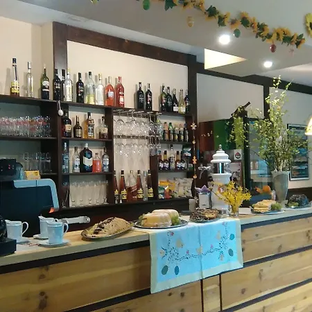 Na Skrocie Отель типа 